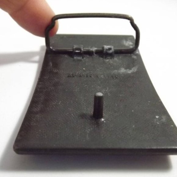 Vintage Brass Mataven Herbicide Belt Buckle - Picture 4 of 6